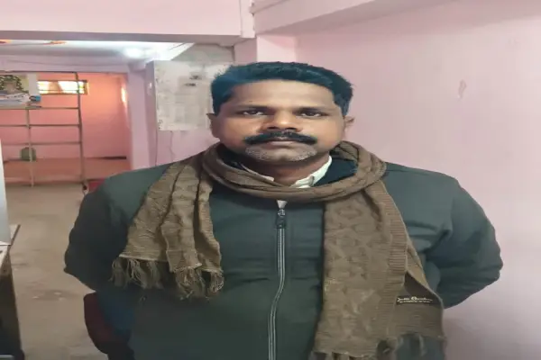 अंबेडकरनगर में सड़क हादसा, अज्ञात वाहन की टक्कर से युवक की मौत